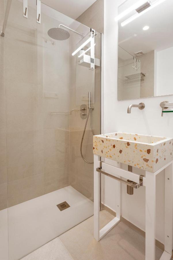 Apartamentos Thyssen Cisneros By Rent Me 马拉加 外观 照片