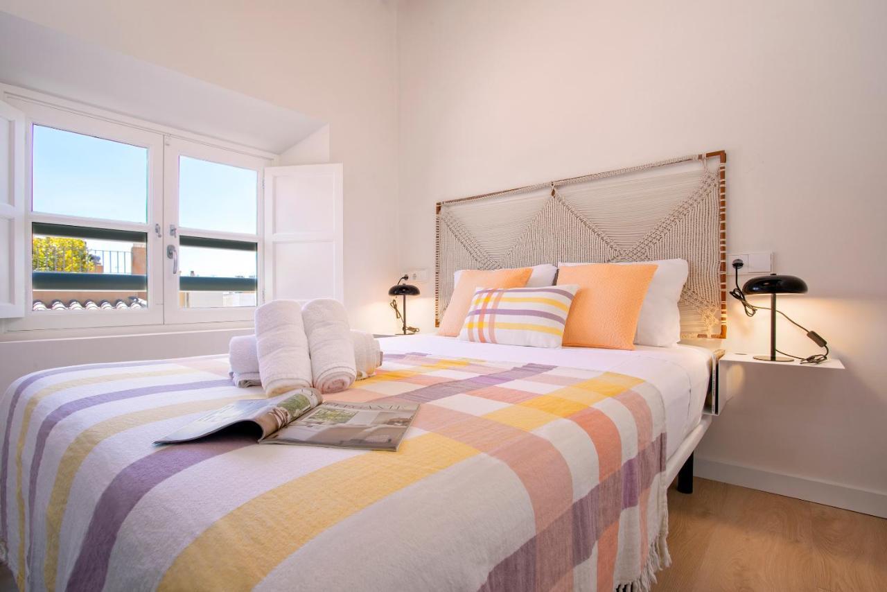 Apartamentos Thyssen Cisneros By Rent Me 马拉加 外观 照片