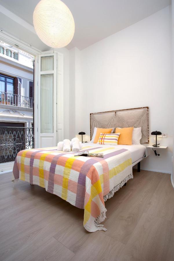 Apartamentos Thyssen Cisneros By Rent Me 马拉加 外观 照片